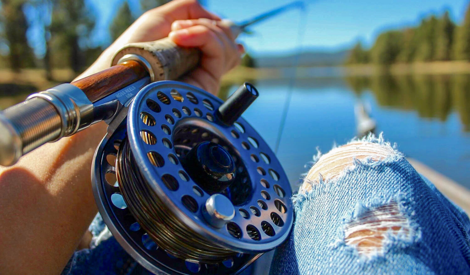 trophy-Troutfitters-fly-fishing-guide-home Fly fishing rod and reel on Williamson river